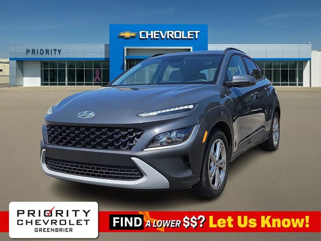 2023 Hyundai Kona SEL FWD photo