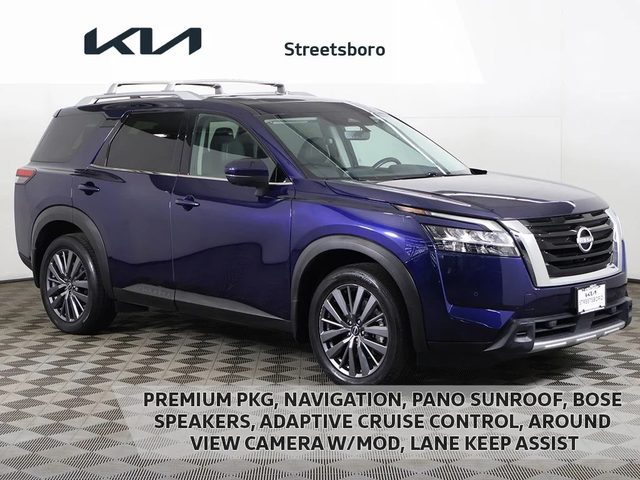 2023 Nissan Pathfinder SL 4WD photo
