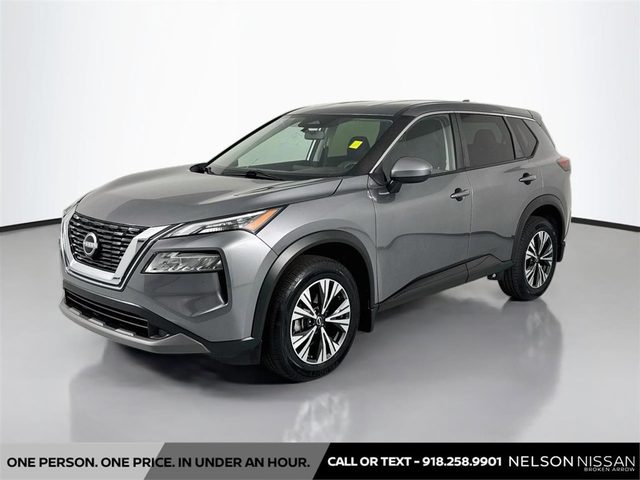 2023 Nissan Rogue SV FWD photo