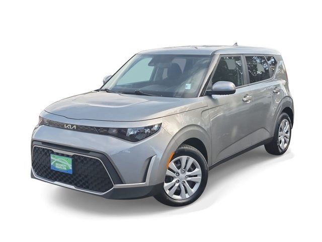 2023 Kia Soul LX FWD photo