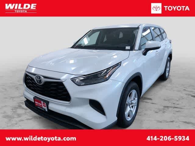 2023 Toyota Highlander L FWD photo