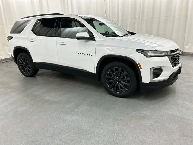 2023 Chevrolet Traverse RS AWD photo