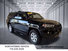 2023 Toyota 4Runner SR5 Premium 4WD photo