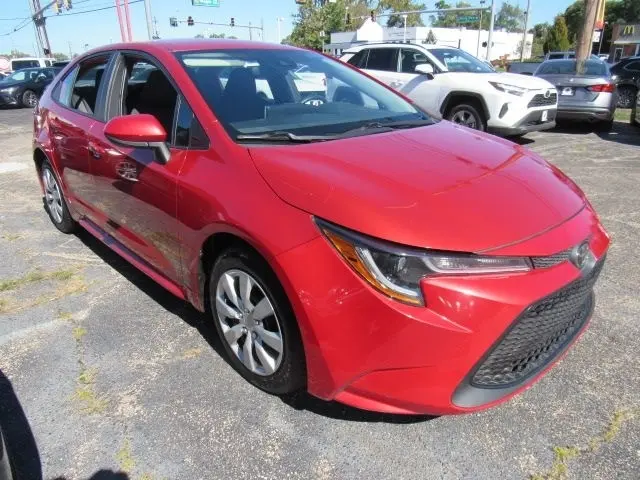 2021 Toyota Corolla LE FWD photo