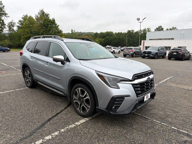 2023 Subaru Ascent Limited AWD photo