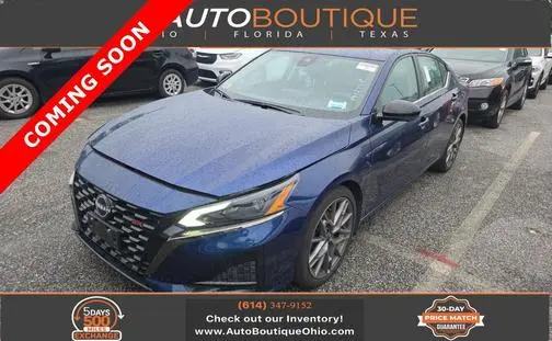 2023 Nissan Altima 2.0 SR FWD photo