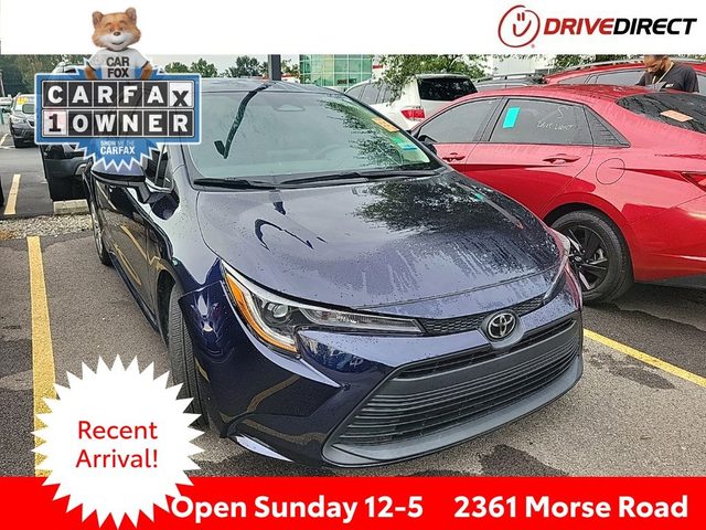 2023 Toyota Corolla LE FWD photo