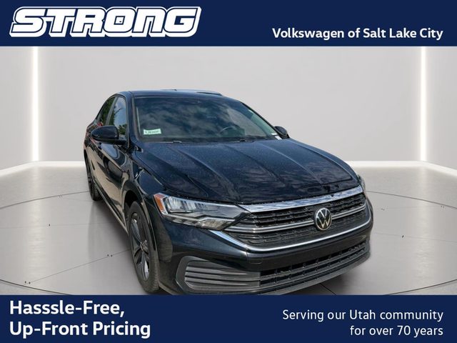 2023 Volkswagen Jetta SE FWD photo