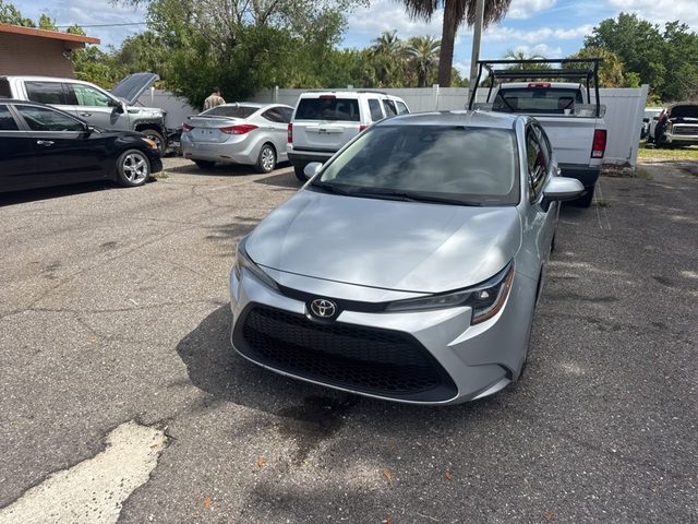 2021 Toyota Corolla LE FWD photo