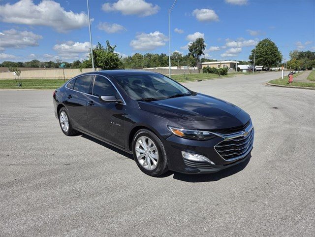 2022 Chevrolet Malibu LT FWD photo