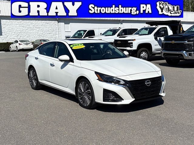 2023 Nissan Altima 2.5 SL AWD photo