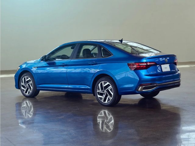 2023 Volkswagen Jetta SE FWD photo