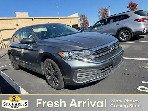 2023 Volkswagen Jetta SE FWD photo