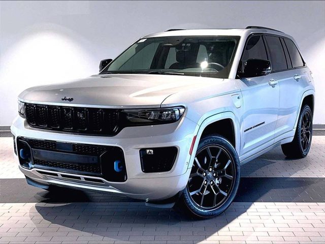 2023 Jeep Grand Cherokee 30th Anniversary 4WD photo