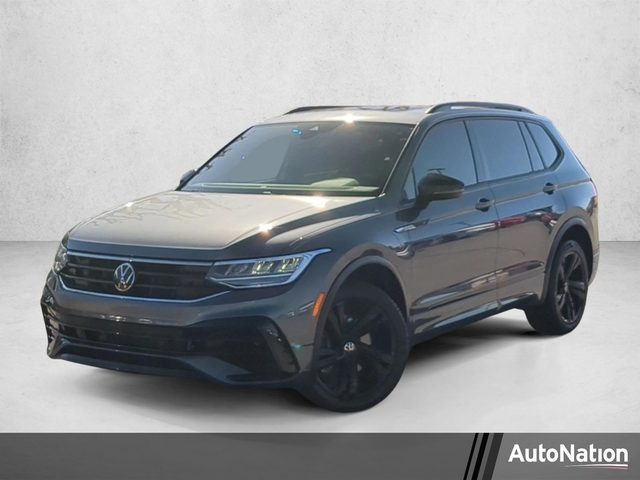 2023 Volkswagen Tiguan SE R-Line Black FWD photo