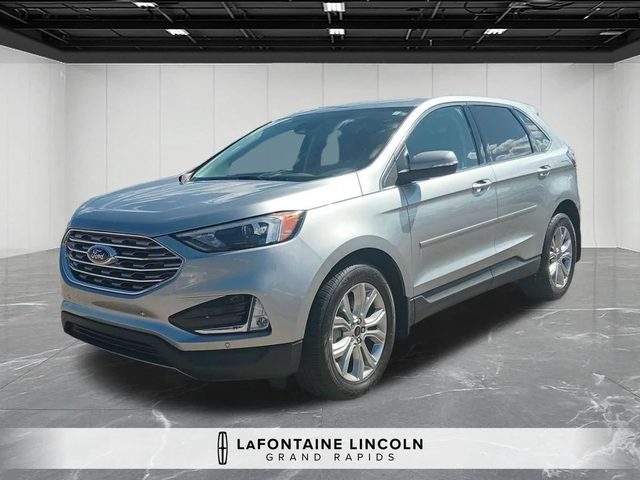 2023 Ford Edge Titanium AWD photo
