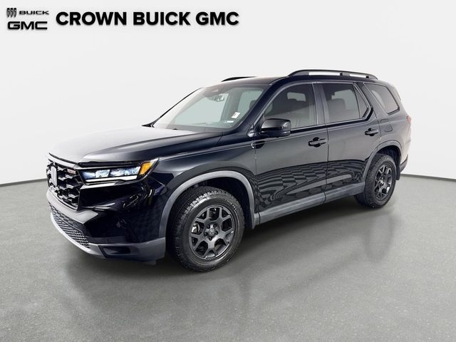 2023 Honda Pilot TrailSport AWD photo