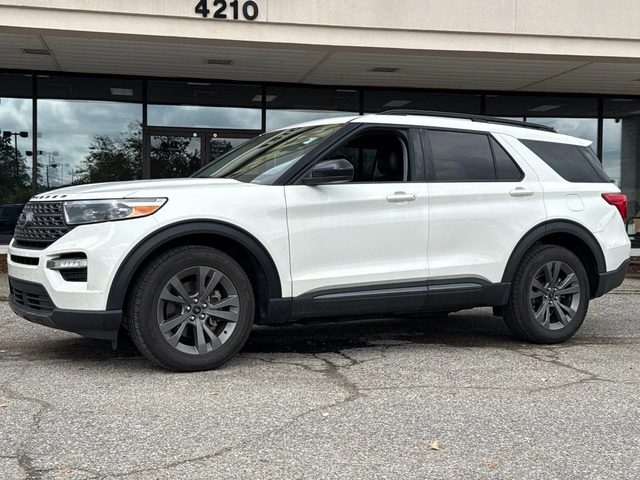 2023 Ford Explorer XLT 4WD photo