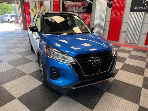 2023 Nissan Kicks SV FWD photo