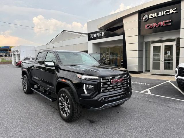 2023 GMC Canyon 4WD Denali 4WD photo