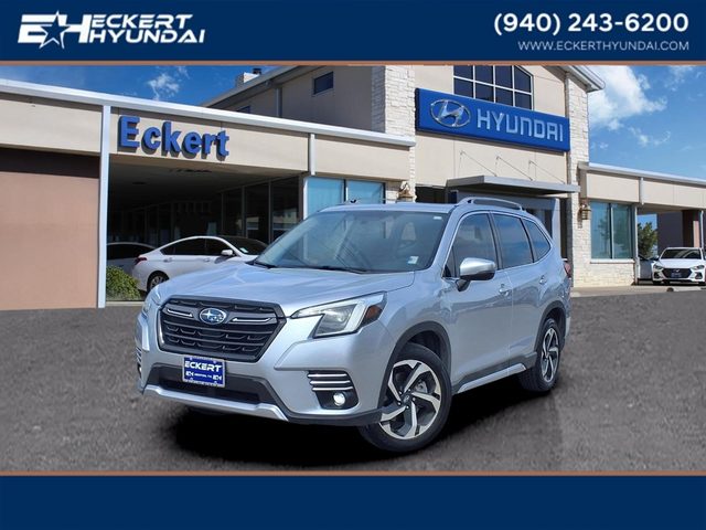2023 Subaru Forester Touring AWD photo