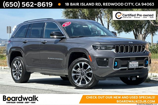2023 Jeep Grand Cherokee Overland 4WD photo