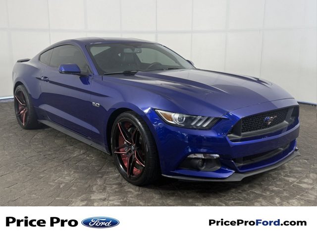 2015 Ford Mustang GT Premium RWD photo