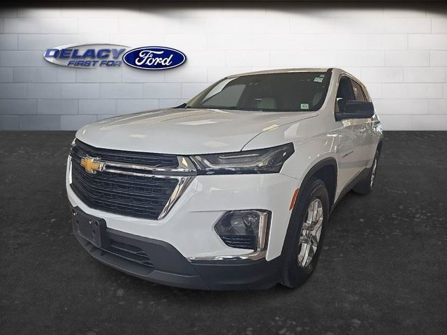 2023 Chevrolet Traverse LS AWD photo