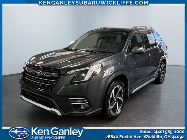 2023 Subaru Forester Touring AWD photo