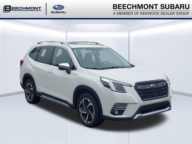 2023 Subaru Forester Touring AWD photo