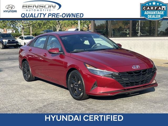 2023 Hyundai Elantra SEL FWD photo