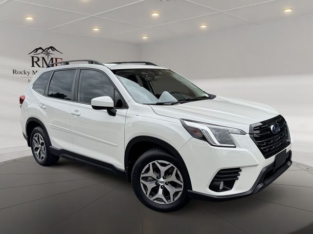 2023 Subaru Forester Premium AWD photo