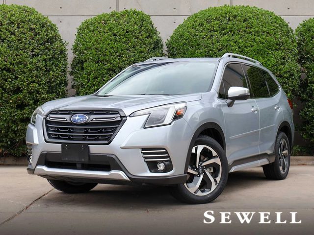 2023 Subaru Forester Touring AWD photo