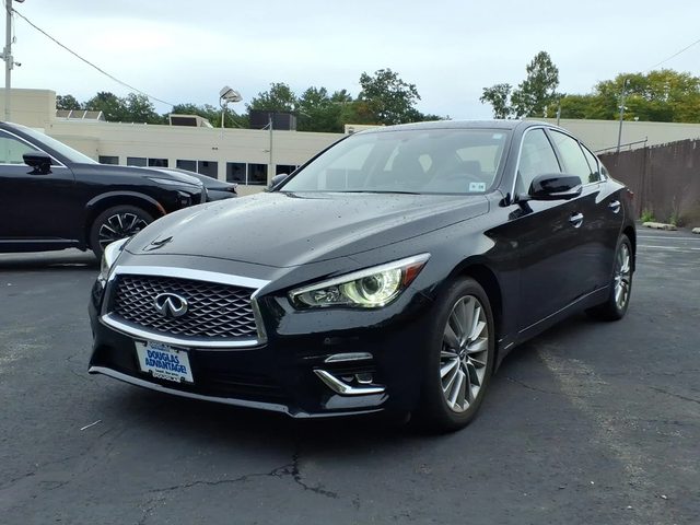 2023 Infiniti Q50 LUXE AWD photo