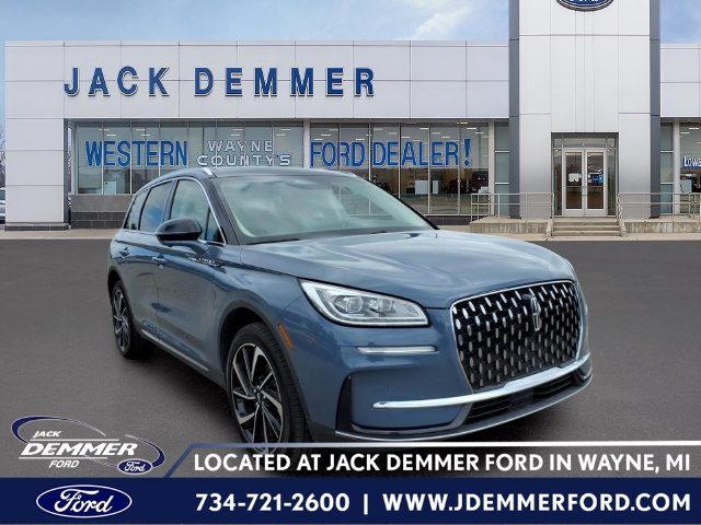 2023 Lincoln Corsair Reserve AWD photo