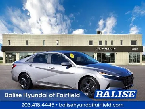 2023 Hyundai Elantra SEL FWD photo