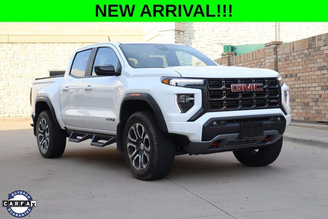 2023 GMC Canyon 4WD AT4 4WD photo