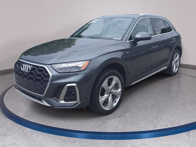 2023 Audi Q5 S line Prestige AWD photo