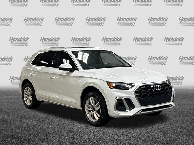 2023 Audi Q5 S line Premium AWD photo