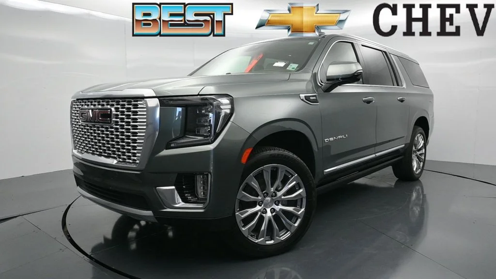 2023 GMC Yukon XL Denali RWD photo