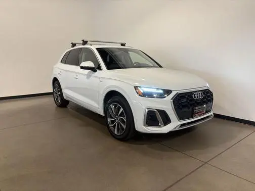 2023 Audi Q5 S line Premium Plus AWD photo