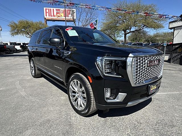 2023 GMC Yukon XL Denali RWD photo
