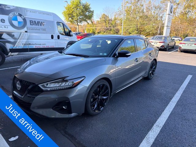 2023 Nissan Maxima SR FWD photo