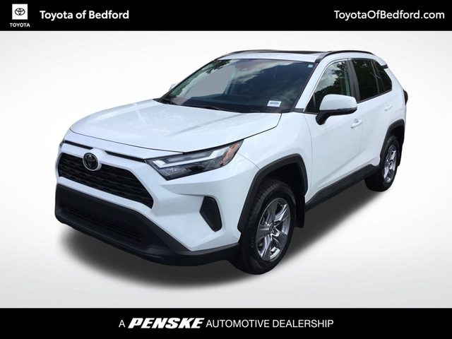 2023 Toyota RAV4 XLE AWD photo