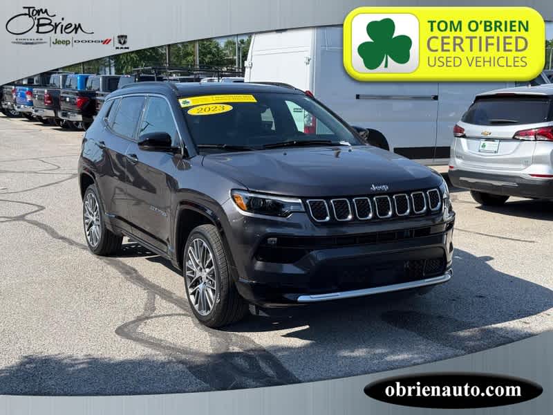 2023 Jeep Compass Limited 4WD photo