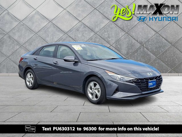 2023 Hyundai Elantra SE FWD photo