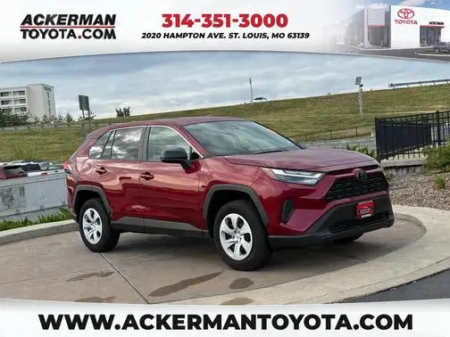 2023 Toyota RAV4 LE AWD photo