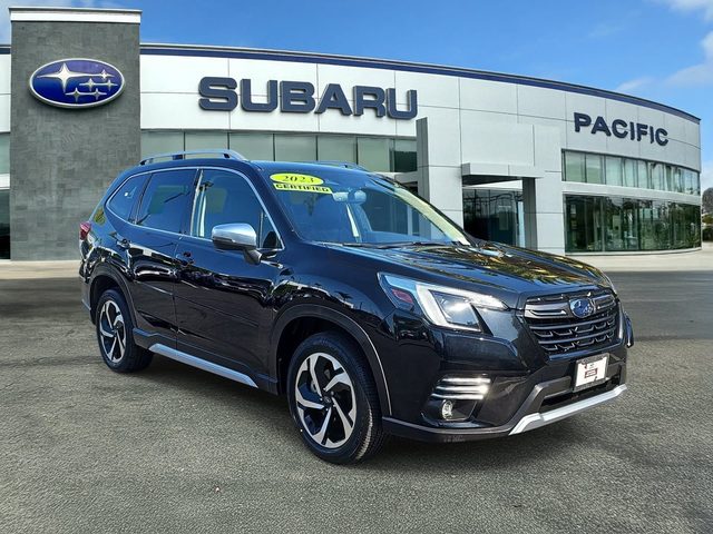 2023 Subaru Forester Touring AWD photo