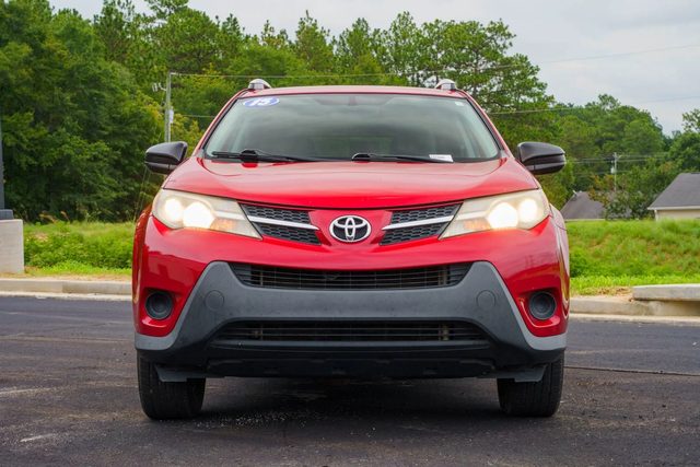 2015 Toyota RAV4 LE FWD photo
