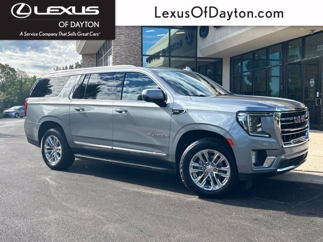 2023 GMC Yukon XL SLT 4WD photo